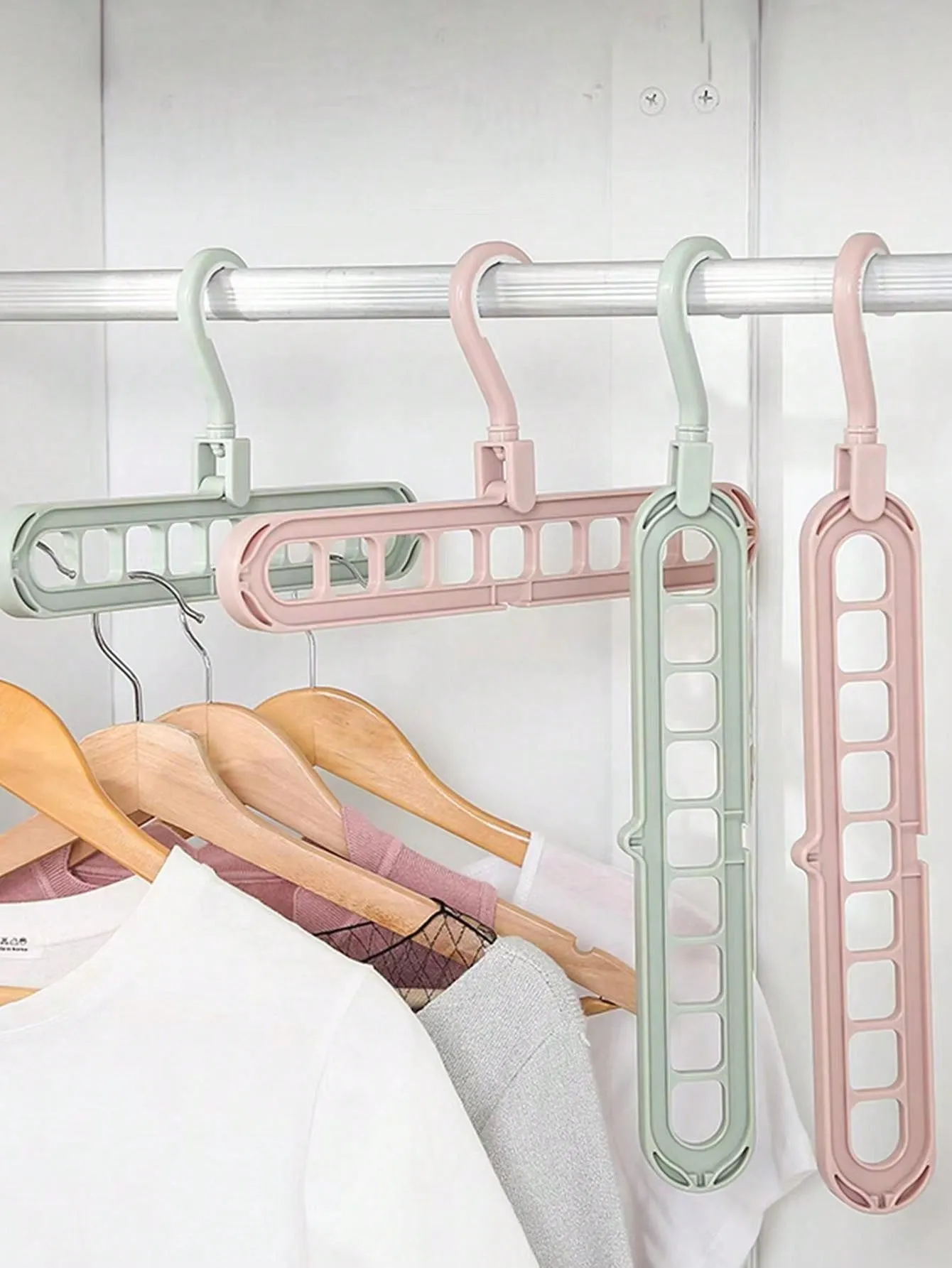 1pc Multifunctional 9-hole Hanger For Home Wardrobe, Rotatable Clothes Hanger, Storage Rack, Magic Clothes Hanger