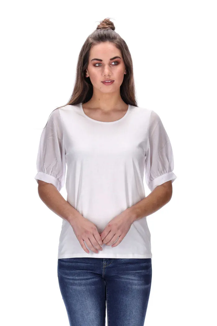 Aisha Tee White
