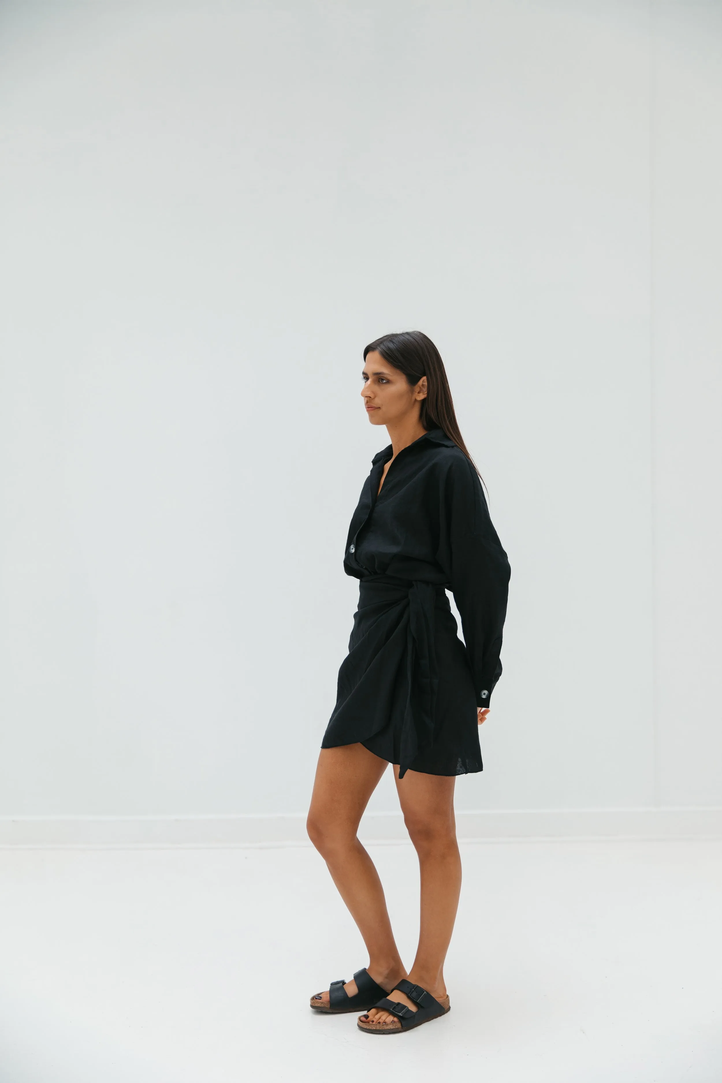amelia linen wrap skirt black