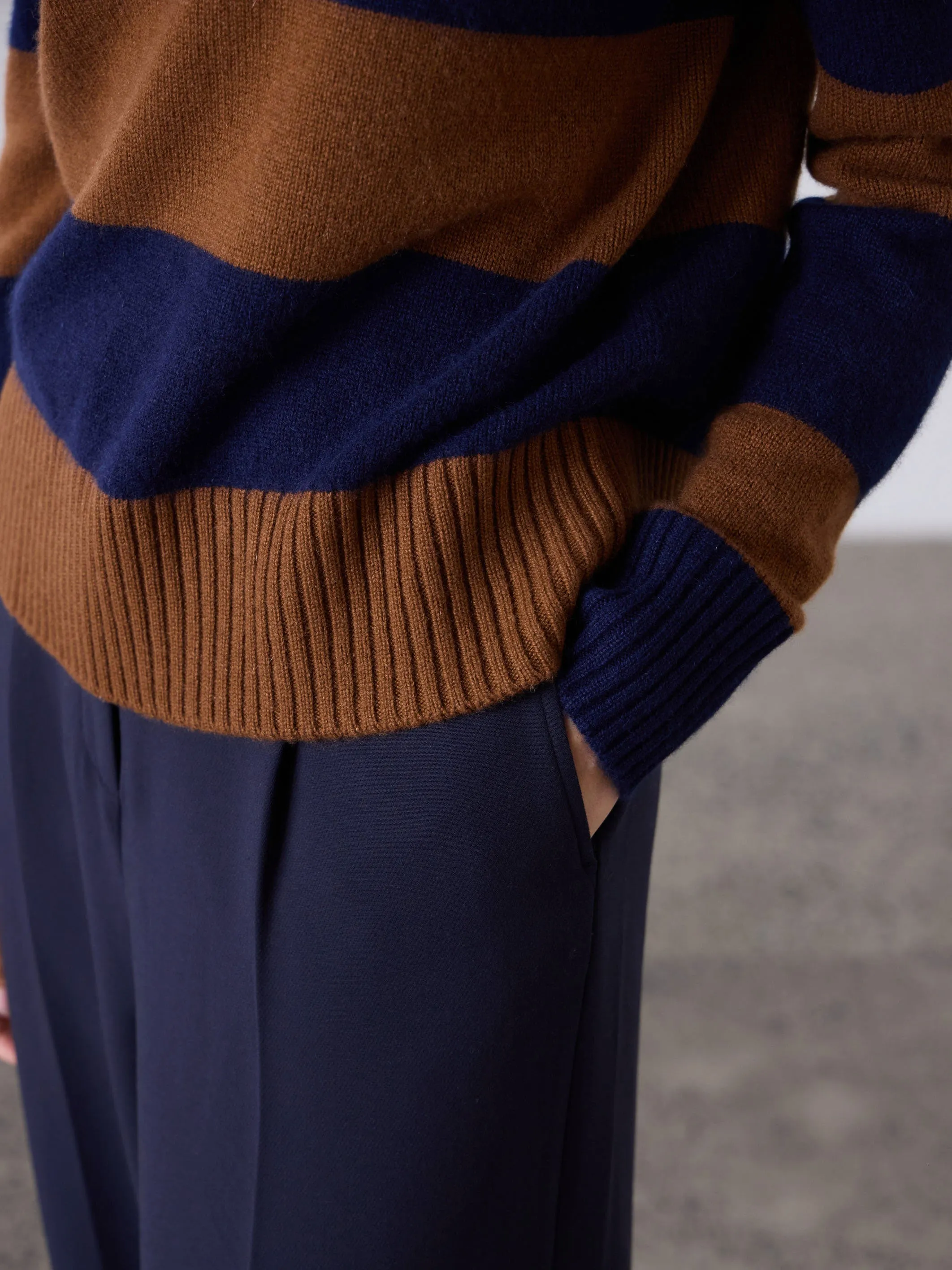 Boxy Cashmere Crew Stripe