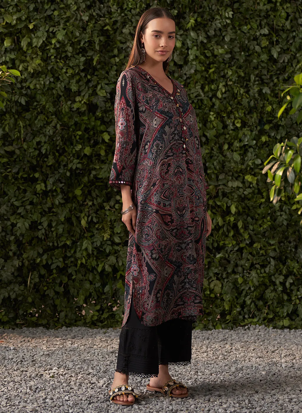 Kimaya Black Printed Rayon Kurta for Women