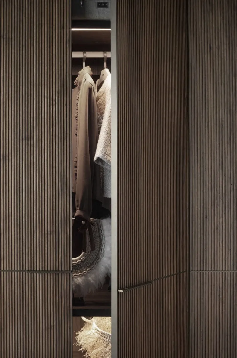 Seryasse Wardrobe