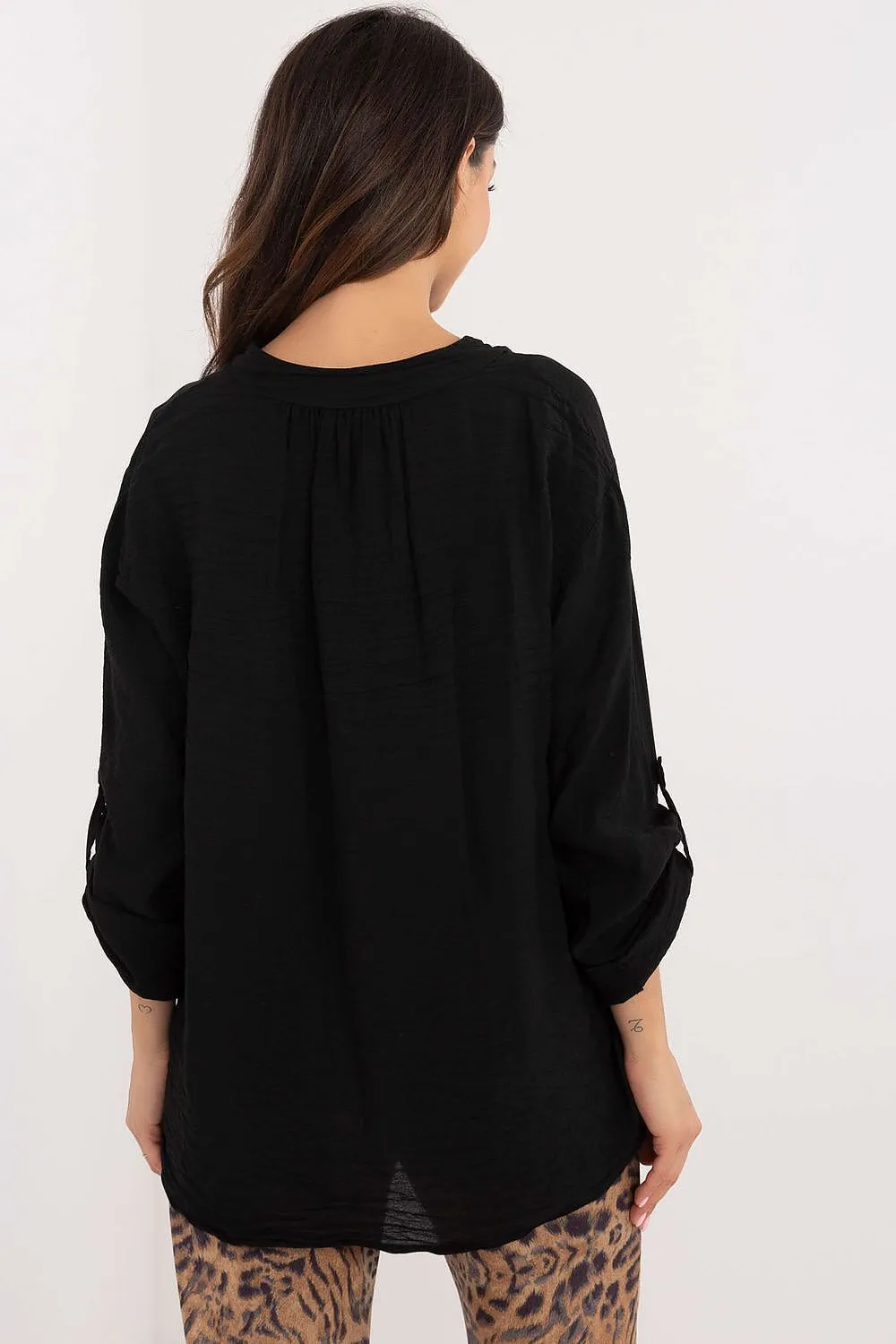 TEEK - Thin V-Neck Pinned Sleeve Blouse