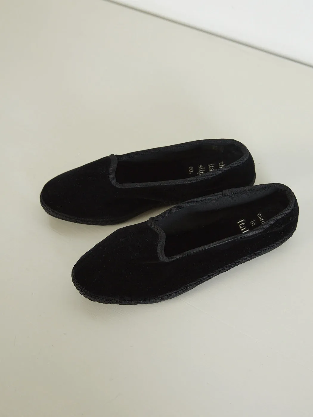 The Sunday Shoe - Closed -Velluto Nero